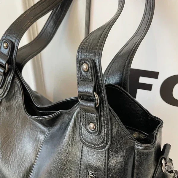 Classic structured tote bag in dark brown with comfortable shoulder straps