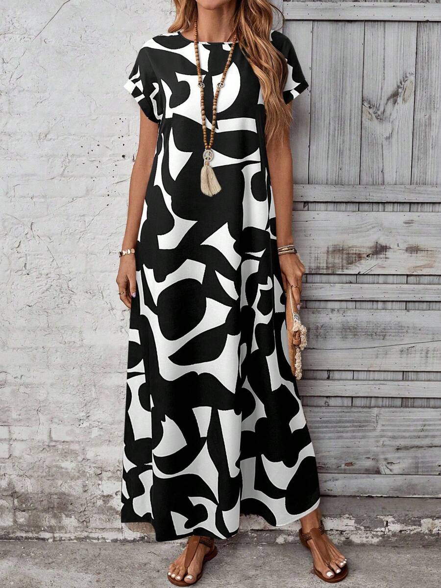 Chic Elegance: The Spark Comfort Dress
