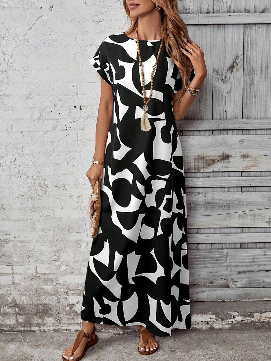 Chic Elegance: The Spark Comfort Dress