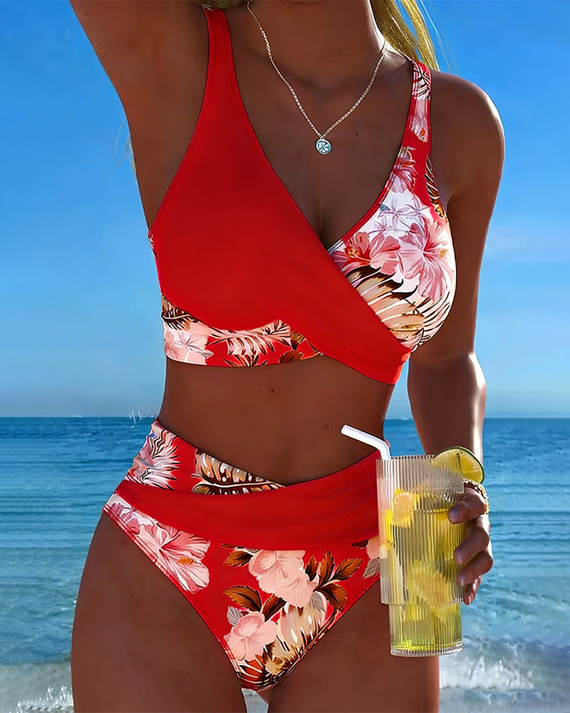 Floral bikini in pink with a cutout panel detail on the top