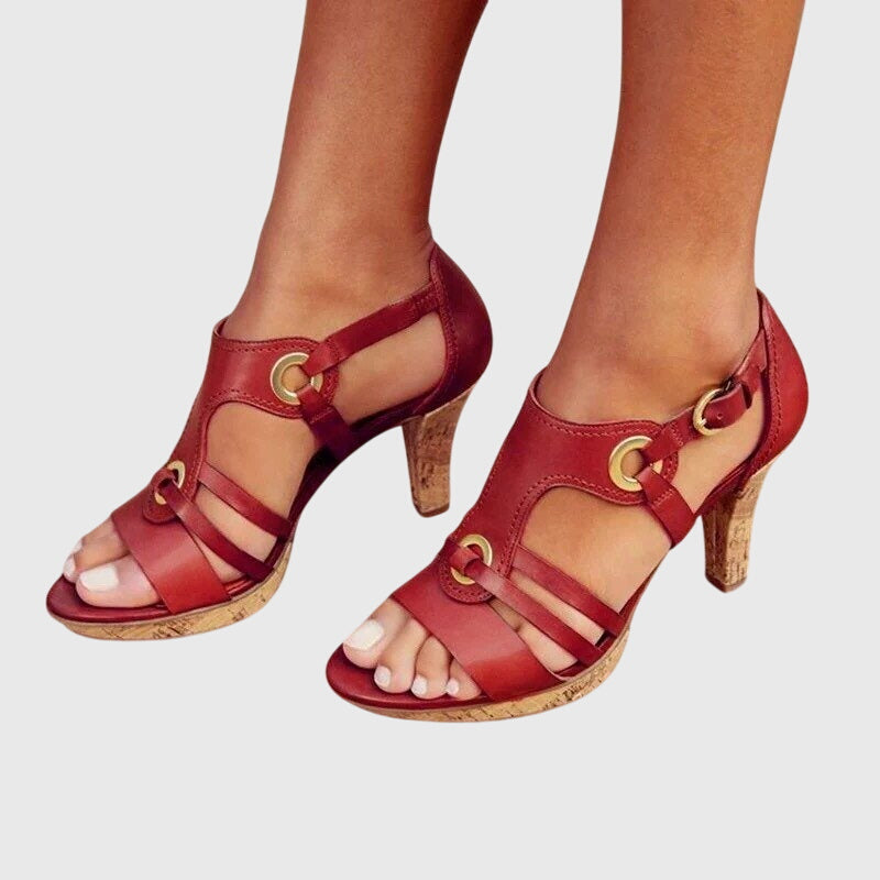 Elegant orthopaedic heels in brown and black with a stable, structured shape