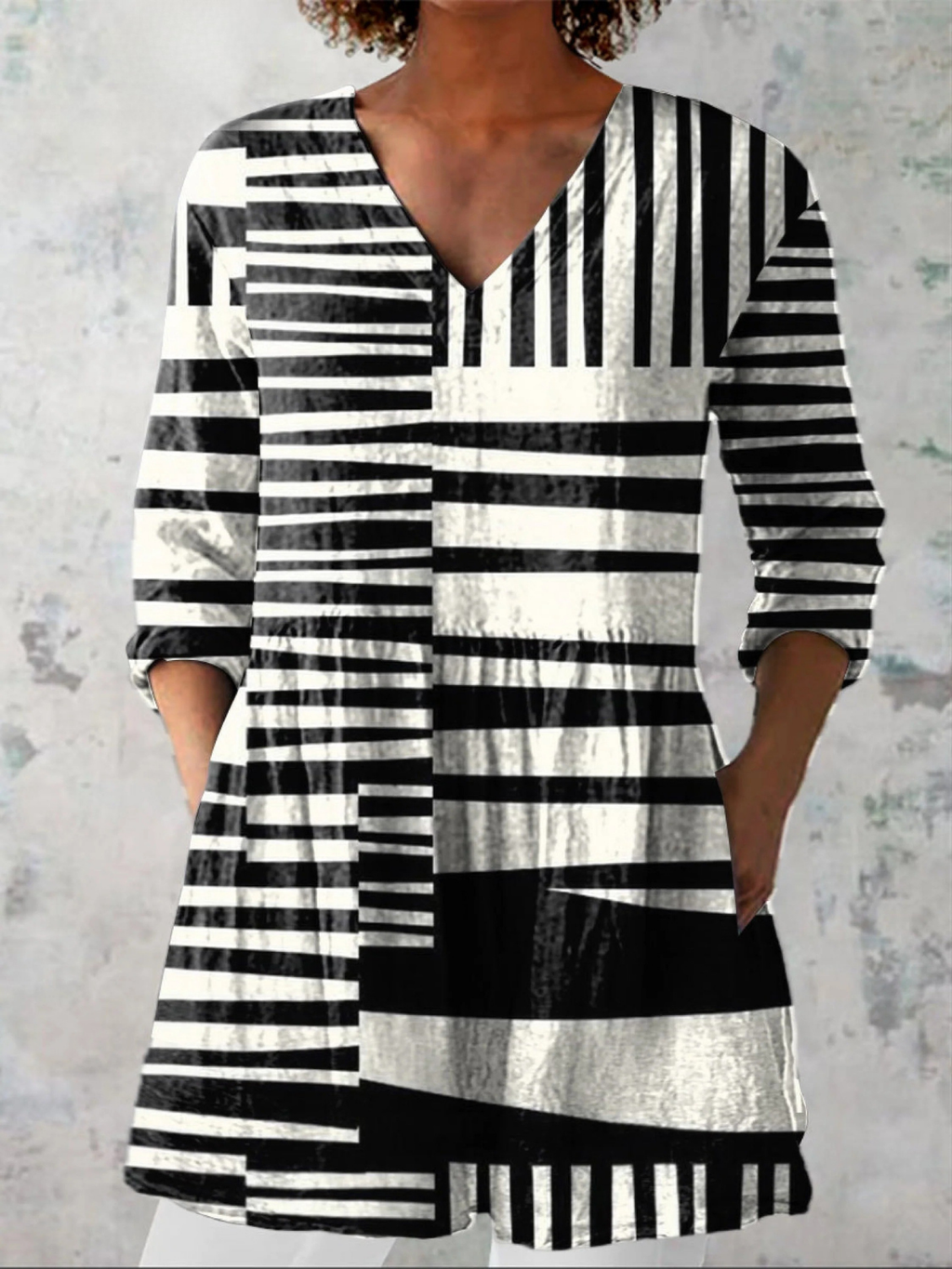 Capri | Vintage Long Sleeve V-Neck Shirt