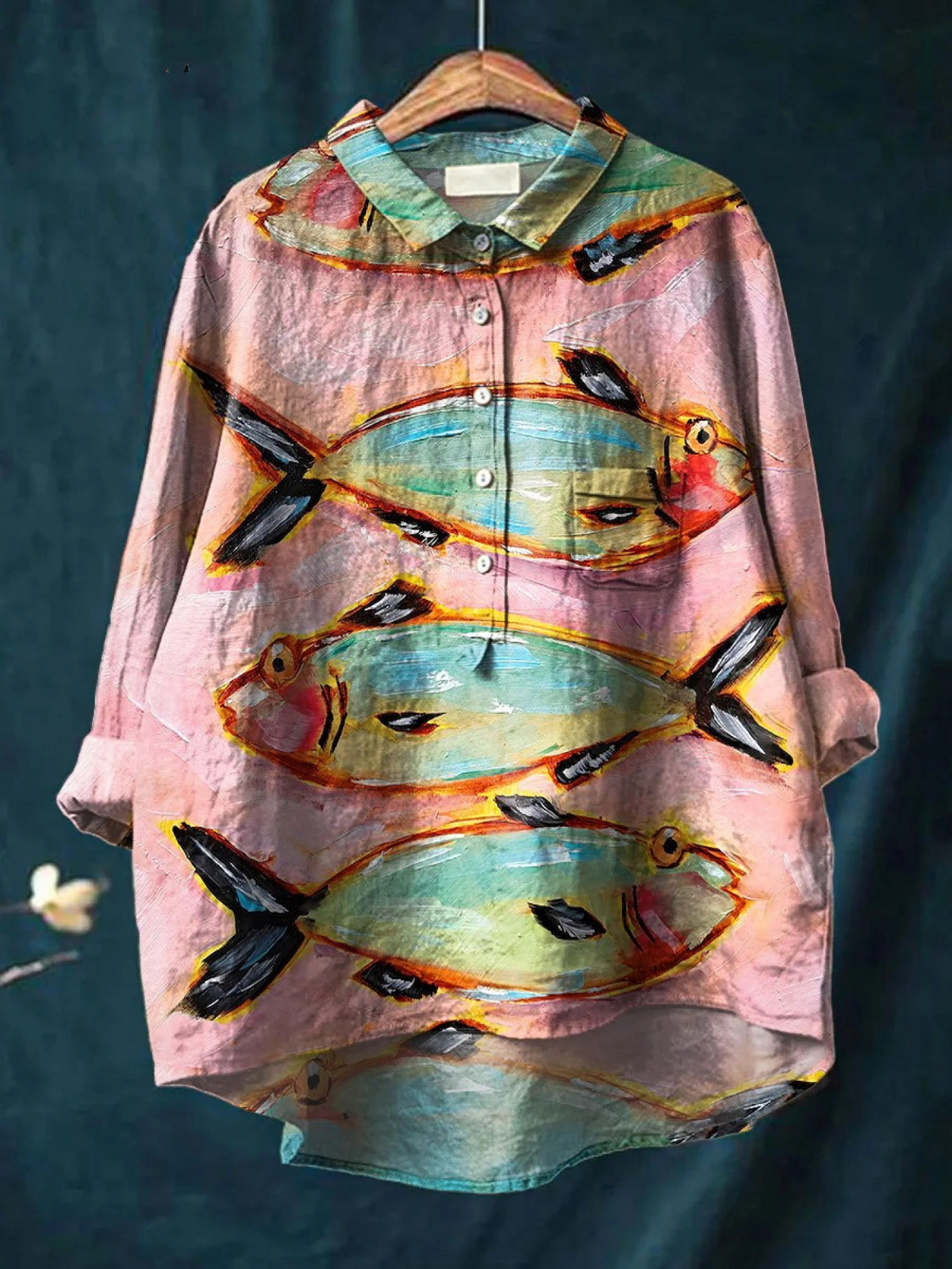 Multicolour printed women's top with a light, refined and relaxed silhouette