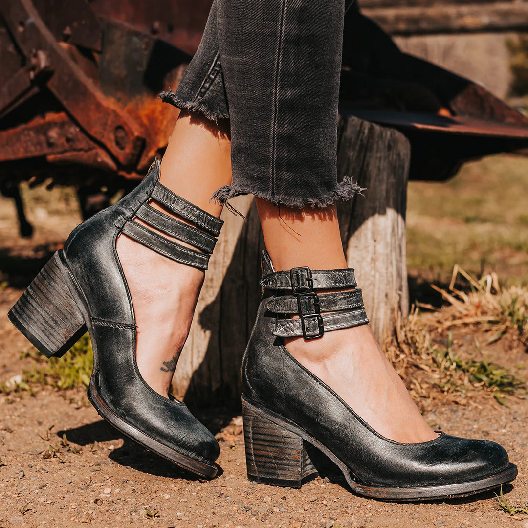 Women's block heel strappy shoes in brown with a vintage-inspired multi-strap design