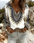 Elaiza | V-Neck Top with Retro Print
