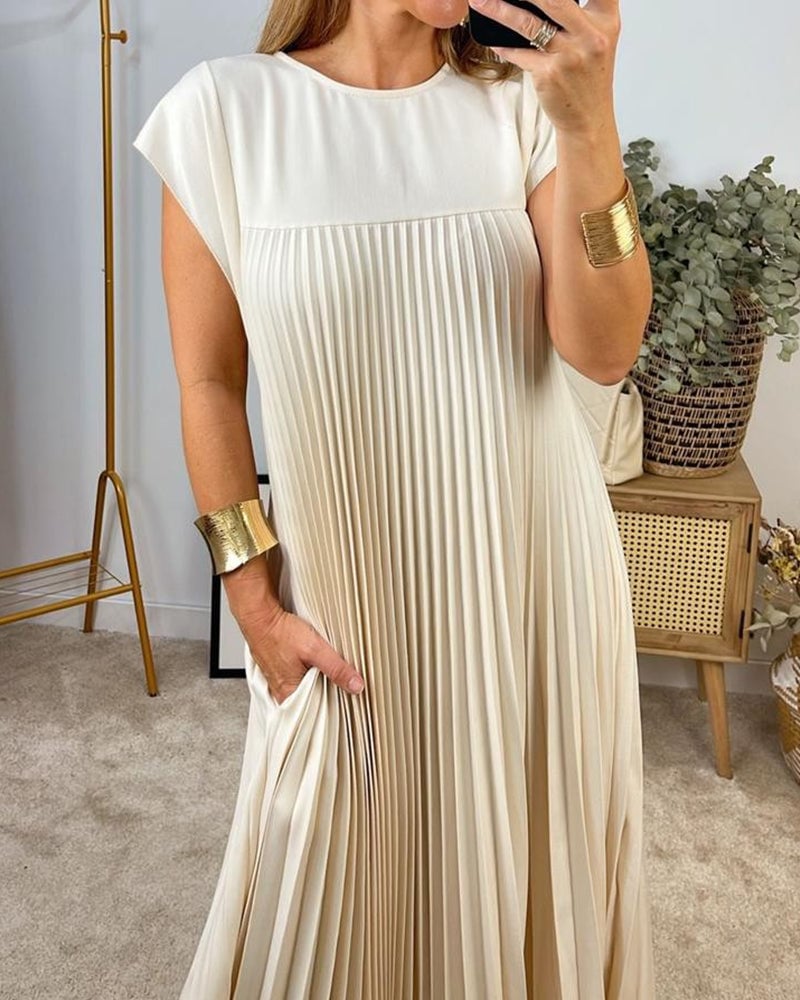Sparkling Elegance | Sleeveless Pleated Dress