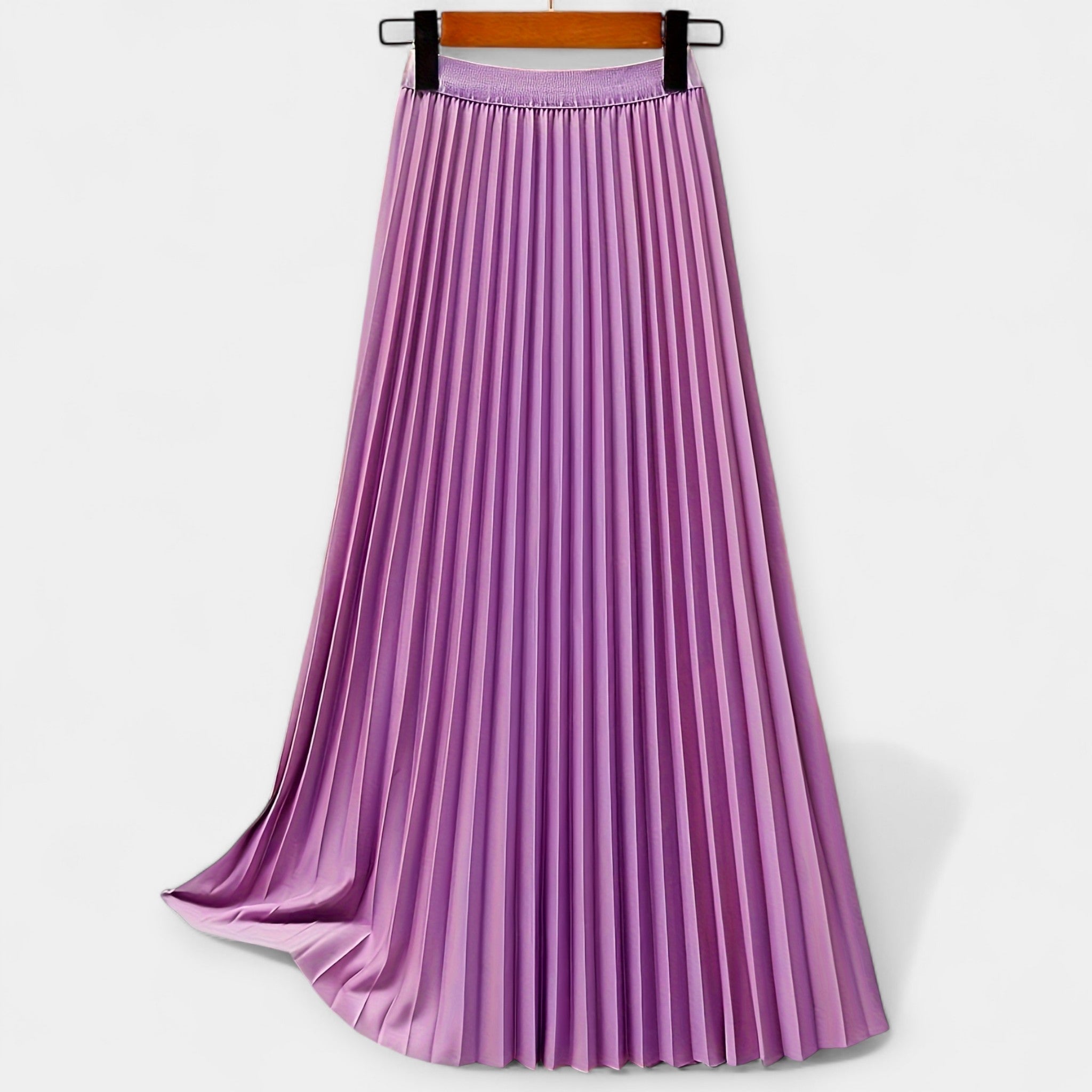 Wide pleated high-waist midi skirt in soft blush pink with a flowing silhouette