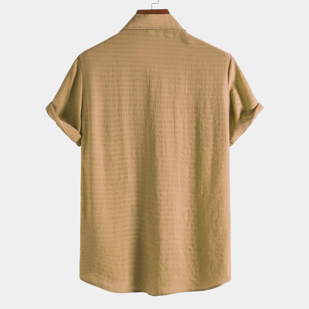 Men's classic summer shirt in white with a pleated front and clean collar