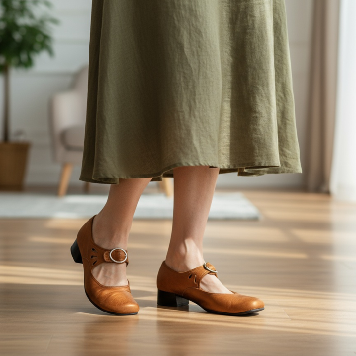 Classic comfort heeled shoes in black, red, brown and blue with a refined silhouette and cushioned sole