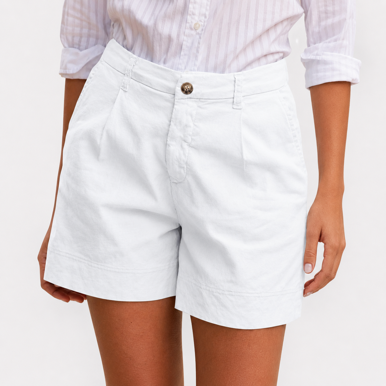 High-waist women's classic shorts in bold summer colours