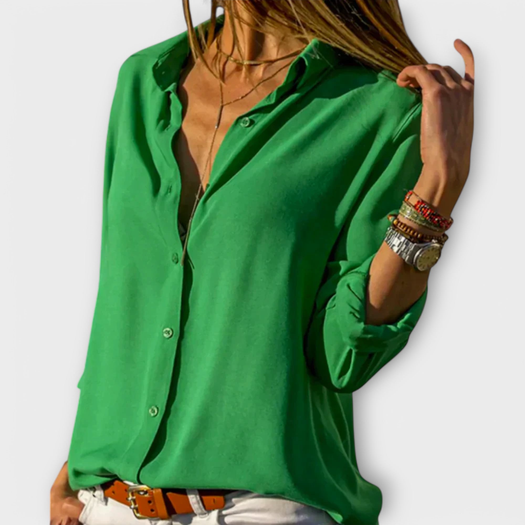 Classic collar pleated-front blouse with three-quarter sleeves in a refined, flowing shape