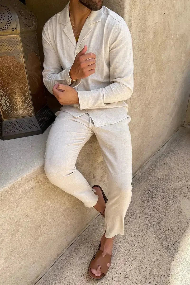 Men's summer two-piece set in beige, available in khaki, white and black, with a relaxed cut and light feel
