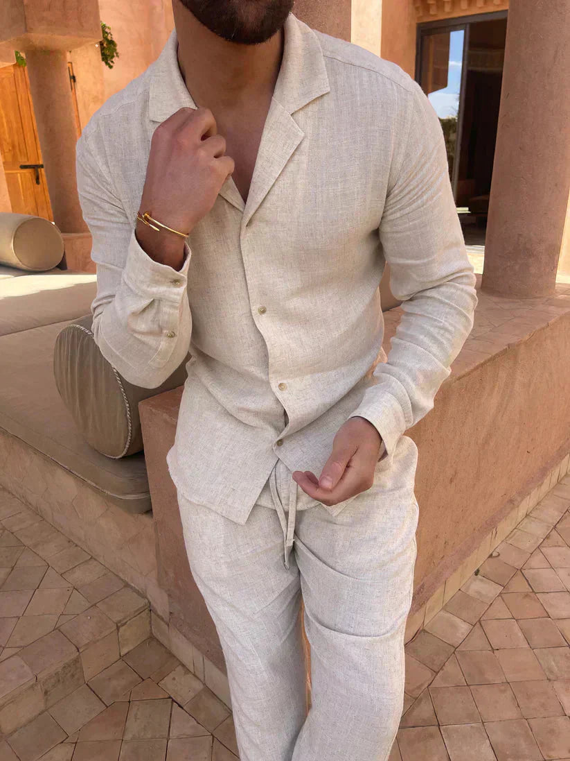 Men's summer two-piece set in beige, available in khaki, white and black, with a relaxed cut and light feel