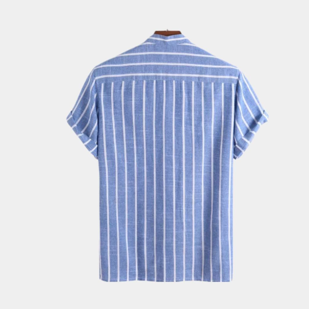 Men's classic crew-neck T-shirt in white with a clean regular fit