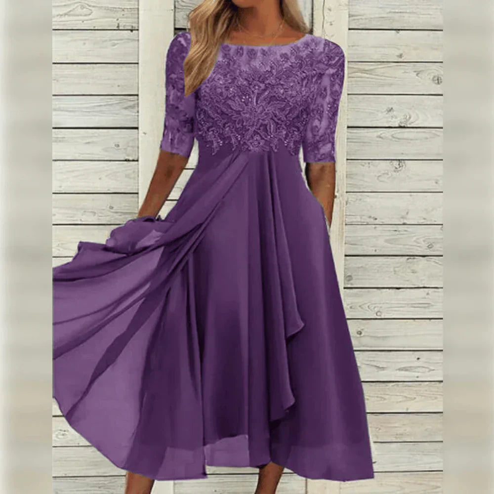 Léa Lace Elegance Dress by The Spark