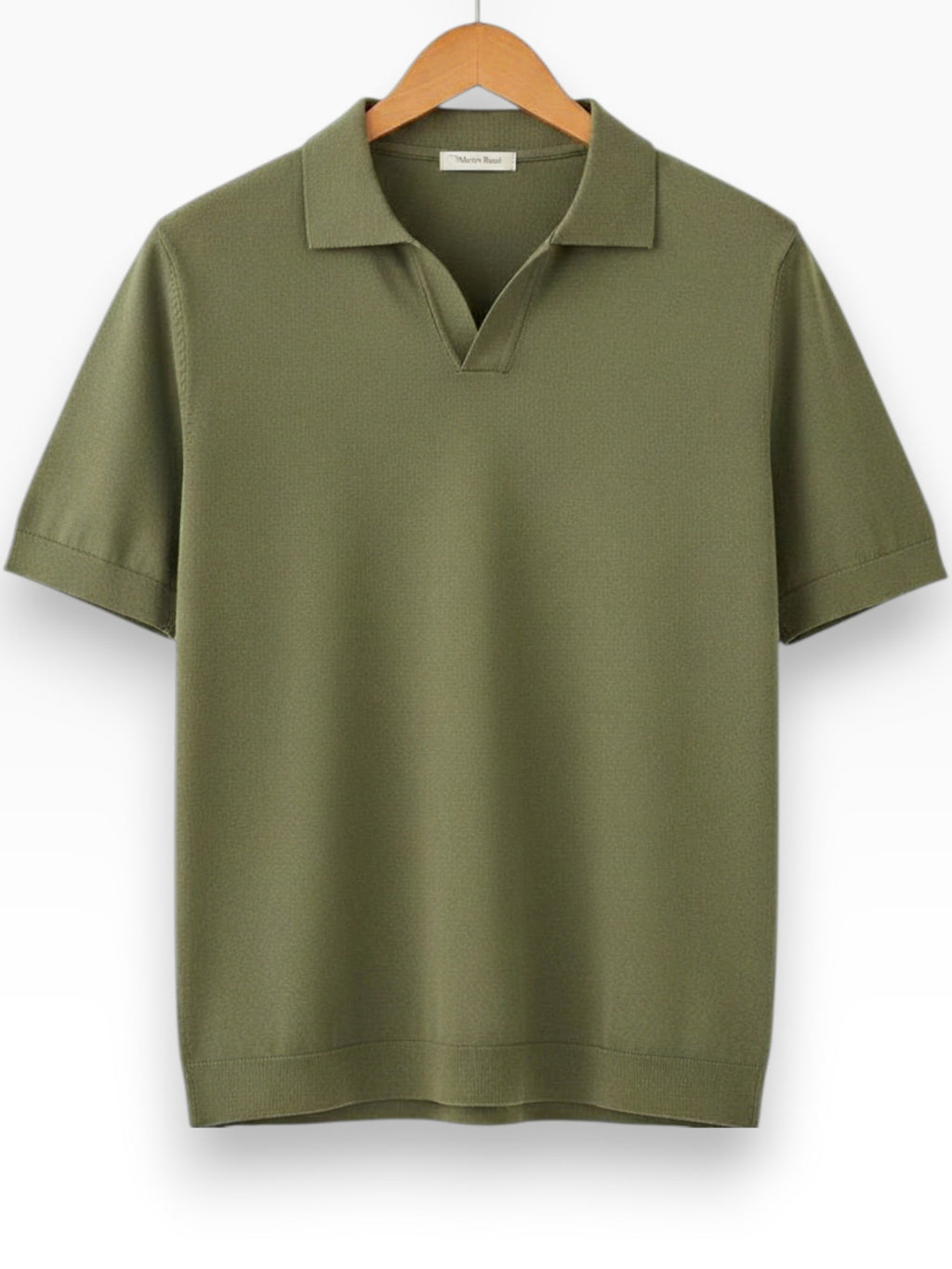 Men's V-neck polo shirt in navy with clean lines and a neat, balanced fit