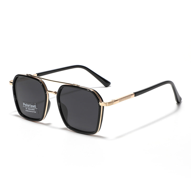 Geometric frame sunglasses in matte black with UV protection lenses