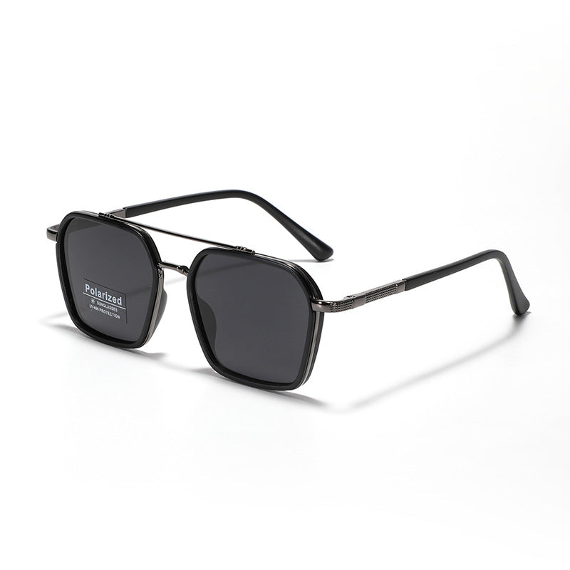 Geometric frame sunglasses in matte black with UV protection lenses