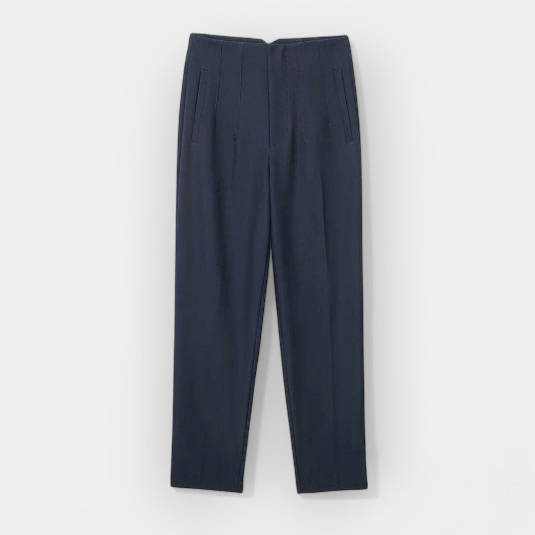 Women's elegant daytime trousers in cream with a smooth, fluid silhouette
