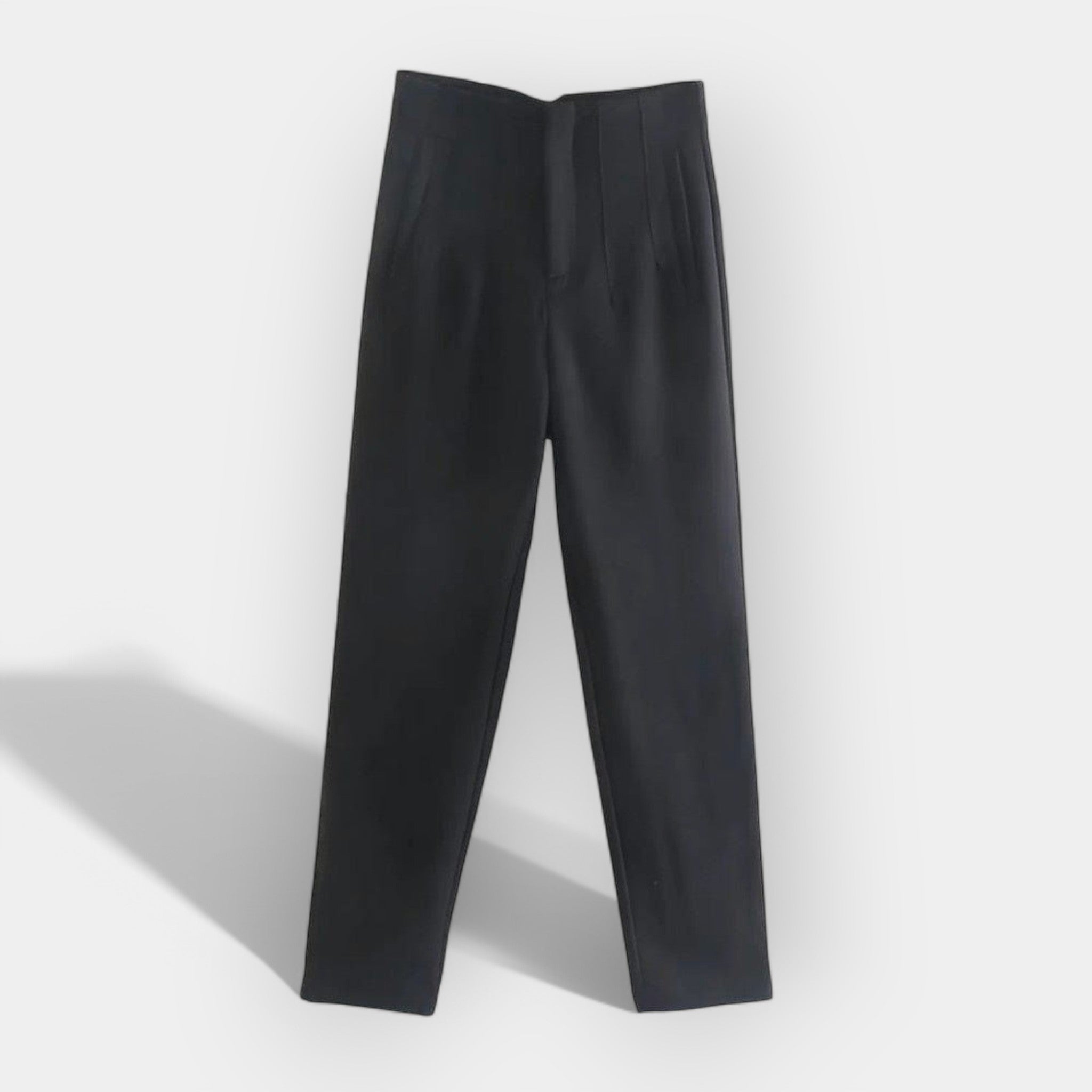 Women's elegant daytime trousers in cream with a smooth, fluid silhouette