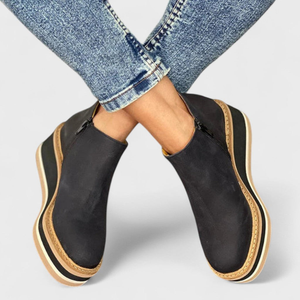 Waterproof side-zip boots in khaki, black, beige, brown and blue with a sleek, elegant silhouette