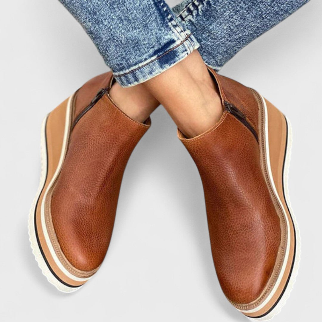 Waterproof side-zip boots in khaki, black, beige, brown and blue with a sleek, elegant silhouette