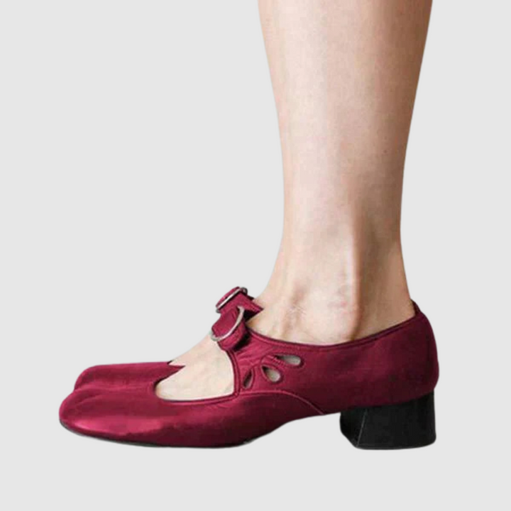 Classic comfort heeled shoes in black, red, brown and blue with a refined silhouette and cushioned sole