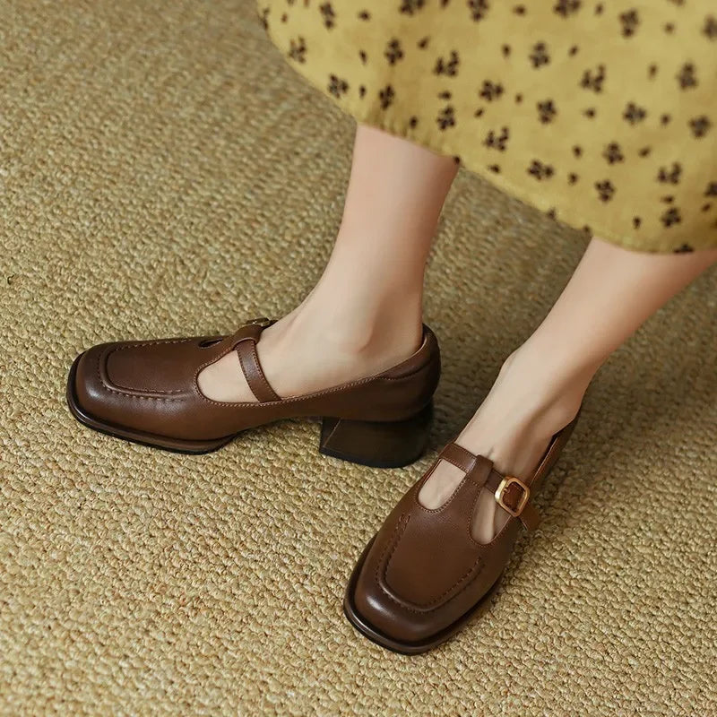 Patricia | Orthopaedic Shoes with T-Strap