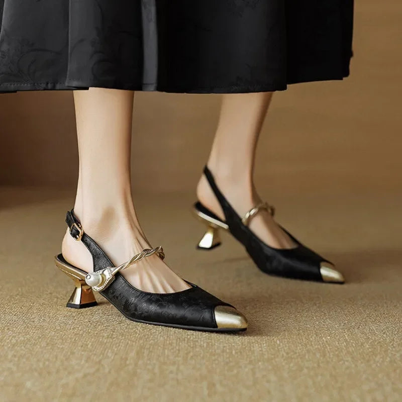 Carolina | Elegant Orthopaedic Court Shoes