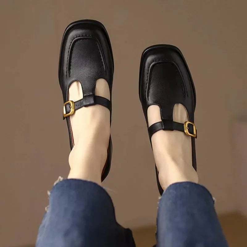 Patricia | Orthopaedic Shoes with T-Strap