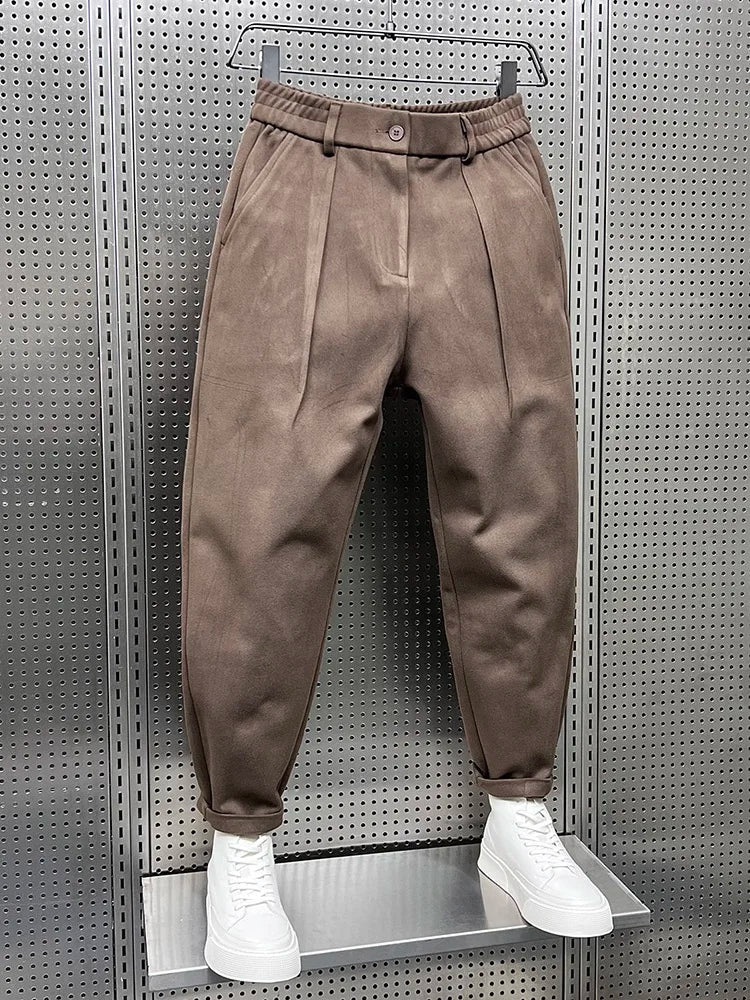Men's classic pleated dress trousers in grey with a clean tailored silhouette