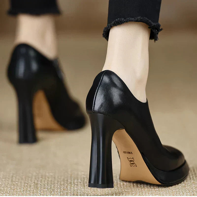 Ivonne | Stylish Orthopaedic Court Shoes