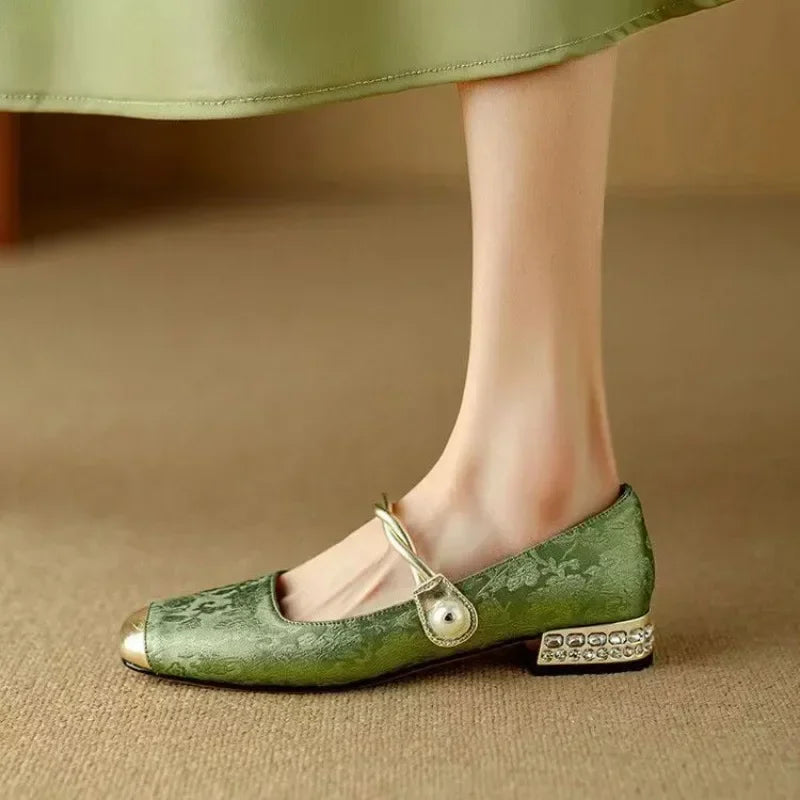 Inés | Closed-Back Orthopaedic Shoes
