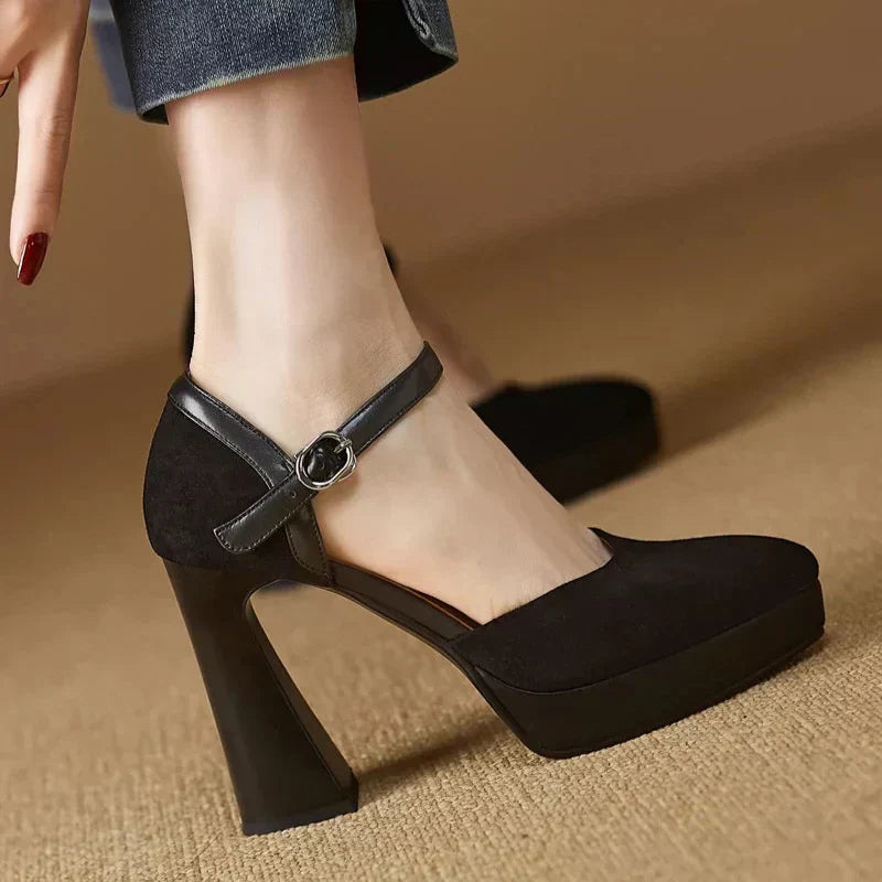 Antonina | Elegant Orthopaedic Court Shoes