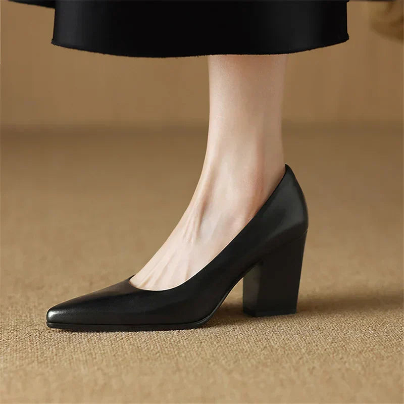 Beatriz | Elegant Orthopaedic Court Shoes