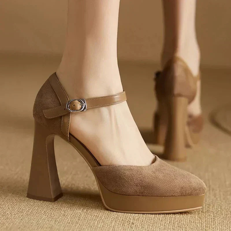 Antonina | Elegant Orthopaedic Court Shoes
