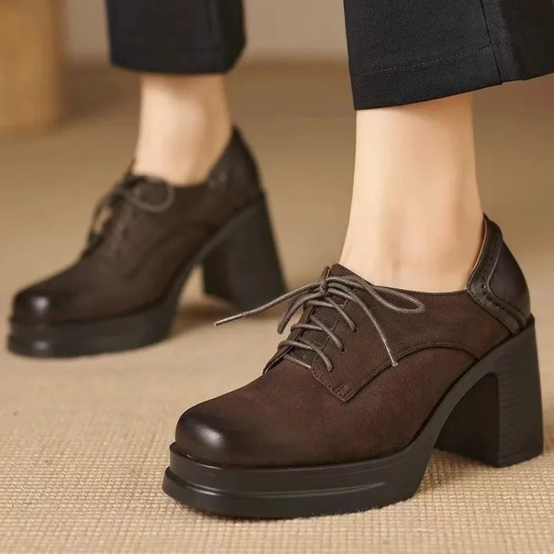 Dagmar | Classic Orthopaedic Court Shoes
