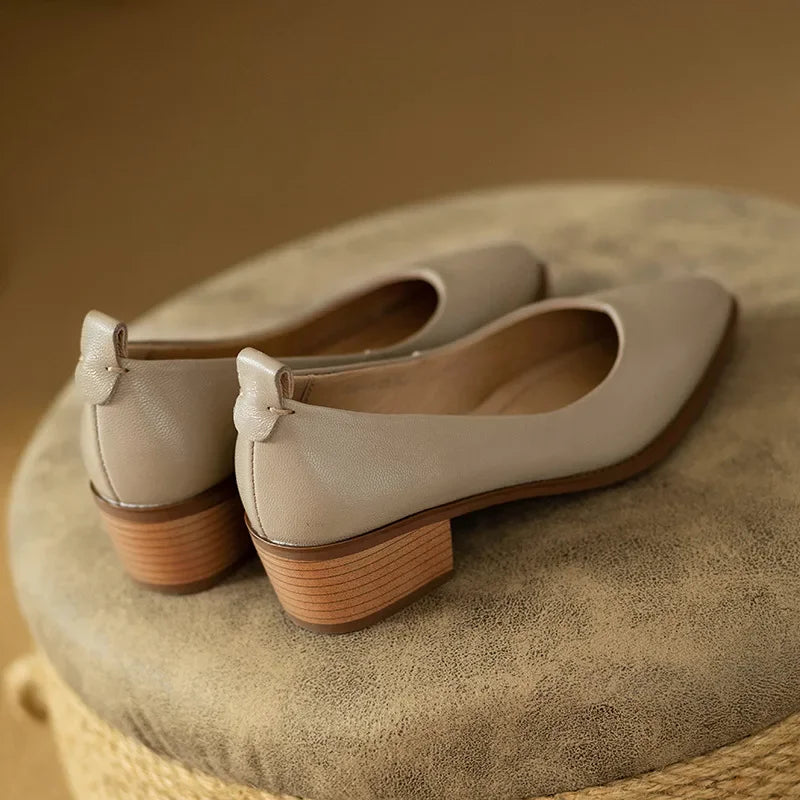 Cecilia | Classic Orthopaedic Court Shoes