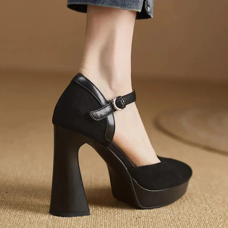 Antonina | Elegant Orthopaedic Court Shoes