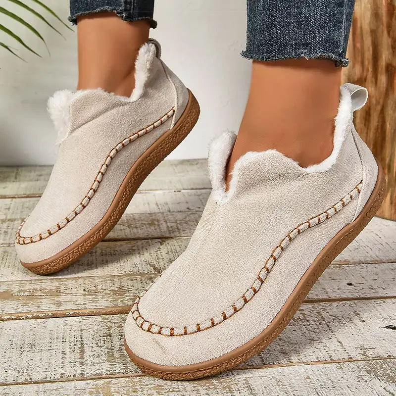 Cosy ankle boot slippers with warm lining in beige, brown, black and grey