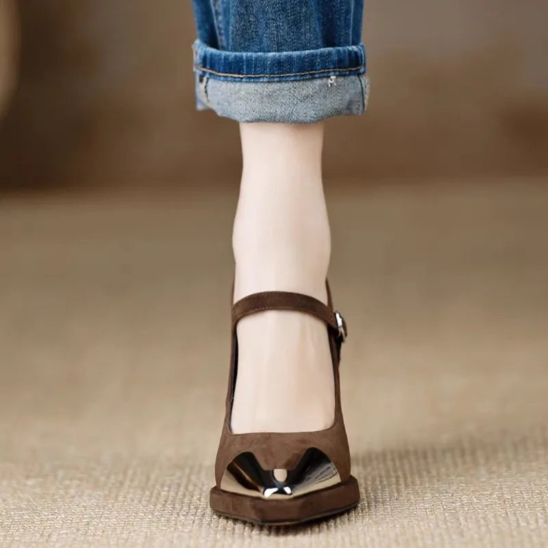 Mónica | Elegant Orthopaedic Court Shoes