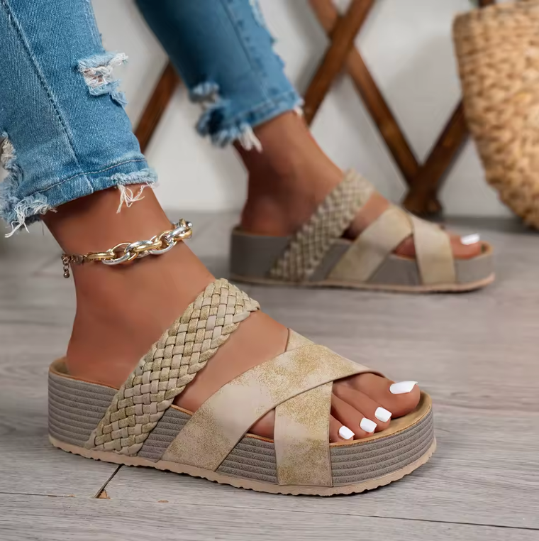 Women's orthopedic everyday sandals in tan brown with a moulded support sole