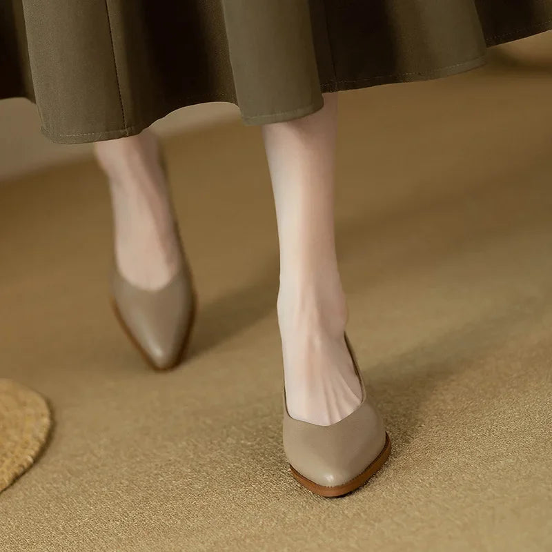 Cecilia | Classic Orthopaedic Court Shoes