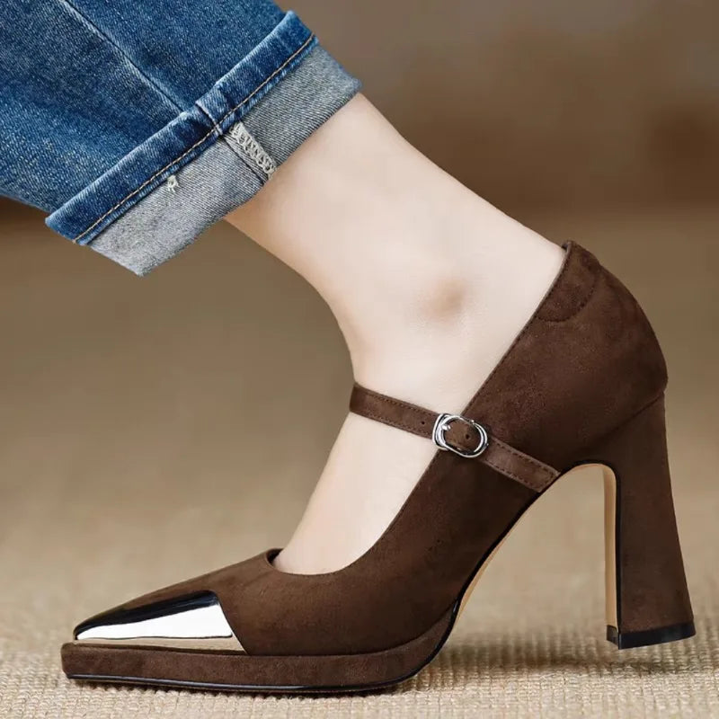 Mónica | Elegant Orthopaedic Court Shoes