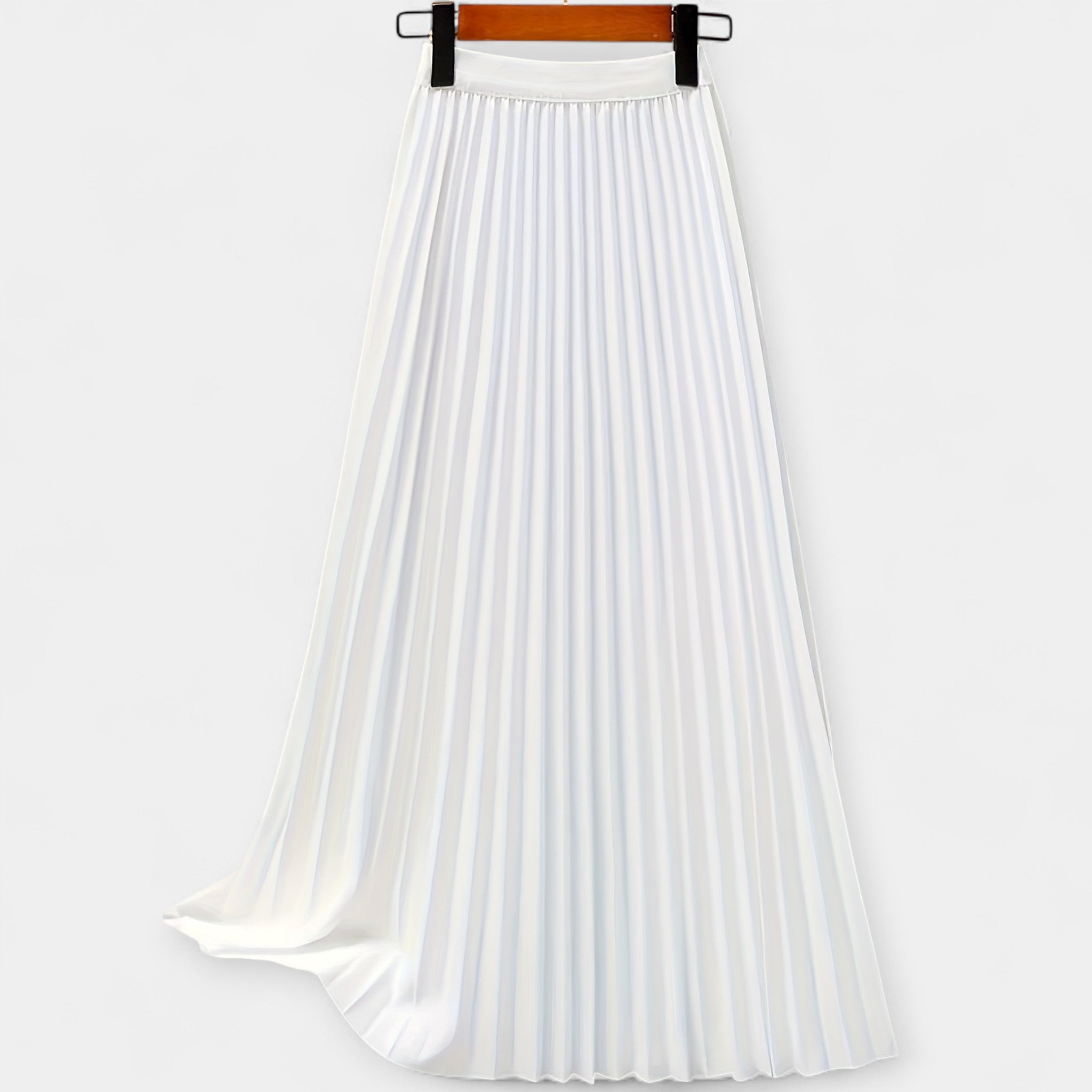 Wide pleated high-waist midi skirt in soft blush pink with a flowing silhouette
