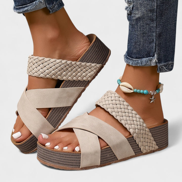 Women's orthopedic everyday sandals in tan brown with a moulded support sole