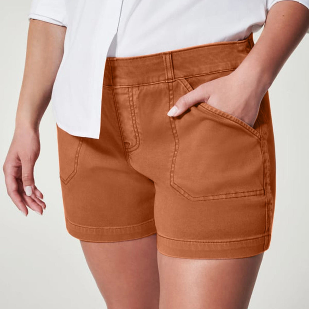 Women's high-waist shorts in beige with a relaxed leg and tie-fastening waist