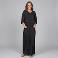 Women's relaxed two-piece set in black, also available in white, beige, grey and navy, with a loose easy-fitting silhouette