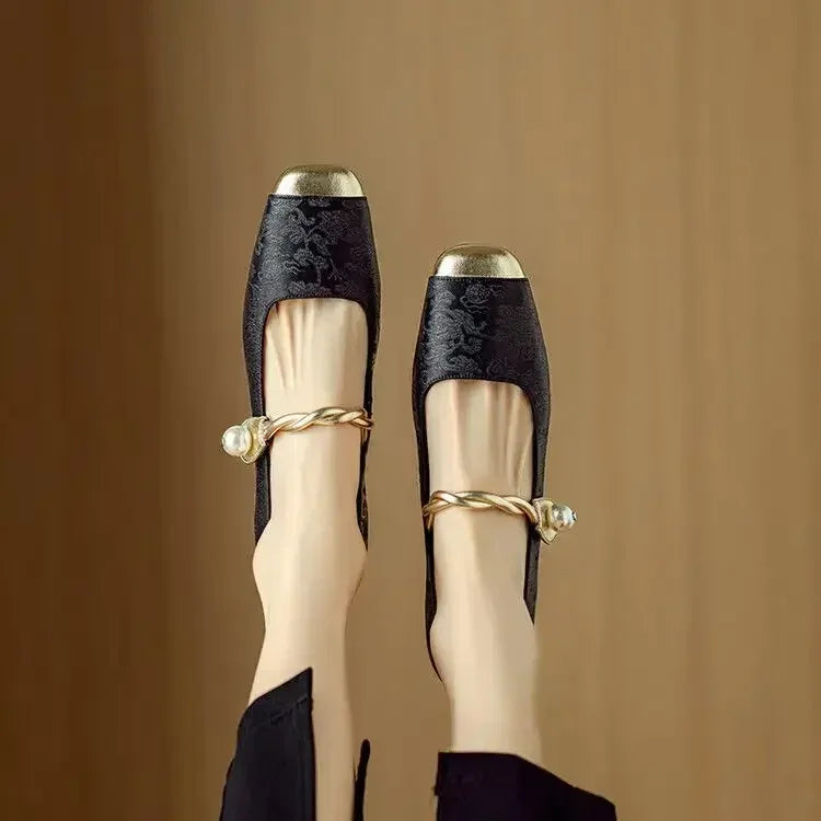 Inés | Closed-Back Orthopaedic Shoes