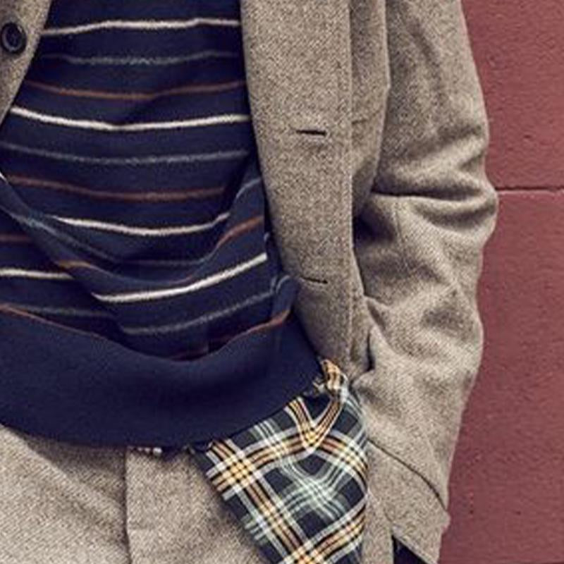 Men's retro twill lapel jacket with classic lapel and long sleeves in a relaxed structured fit
